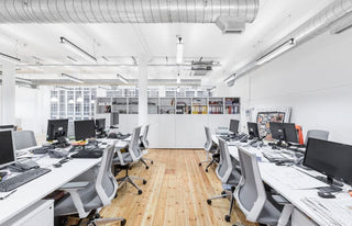 Advanta Aveya Task office furniture in situ