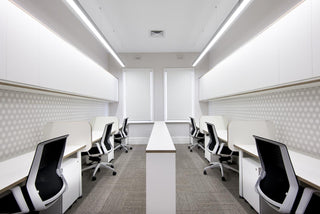 Advanta Aveya Task white frame office in-situ