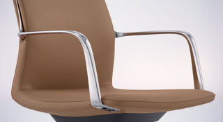 Advantamillionlifestyle chair with chrome arms