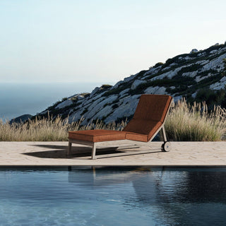 Tan Guor Residence I pool with lounge chair