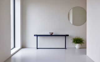 Dom Fred Console