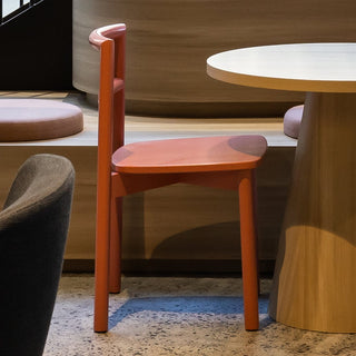 GEYER 201 George Fable Chair in orange, modern design.