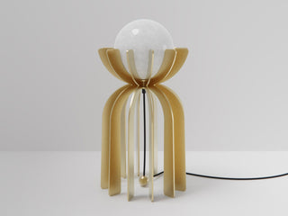 ILANEL Stella-F-01 lamp with gold base and globe shade