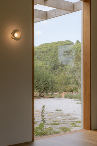 MARZ Loehill High wall light & view