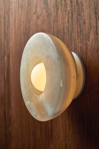 Marz Designs Aurelia Sconce, White Onyx, Detail