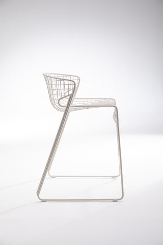ND side 650 bar stool on a white background