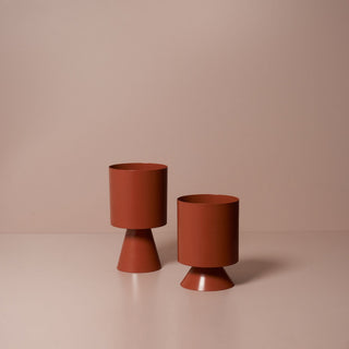 Palm Springs burnt sienna planters