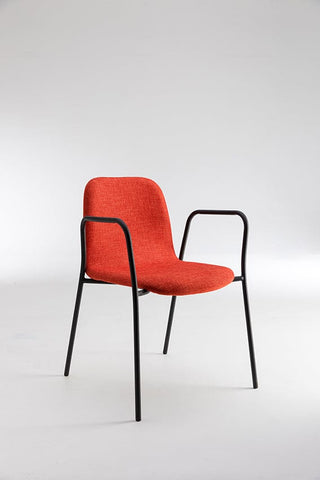 Tillerslim_059 red chair with black arms