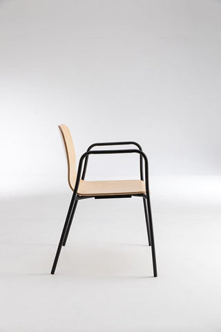 Tillerslim_075 chair, side view, black frame, wooden seat.