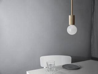 Attalos Suspended G95 Pendant Lamp over table