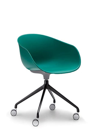 Advanta Aylachair in teal with wheels