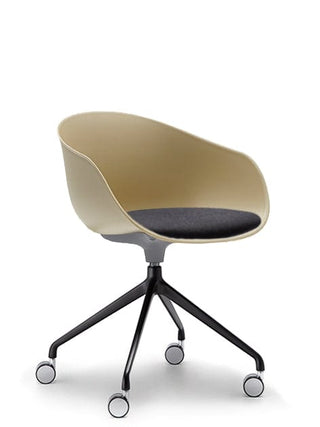 Aylachair 26 UN B modern office chair
