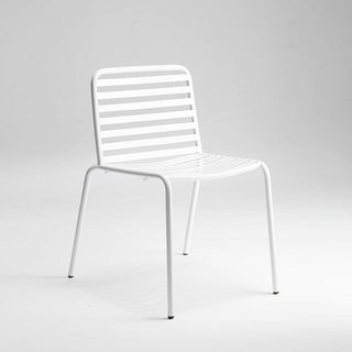 BOMBALA Outdoor Chair - White Metal Design