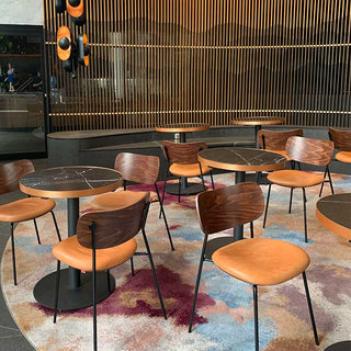 Discus-14 Restaurant Seating
