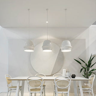 Zupello3 dining room with pendant lights